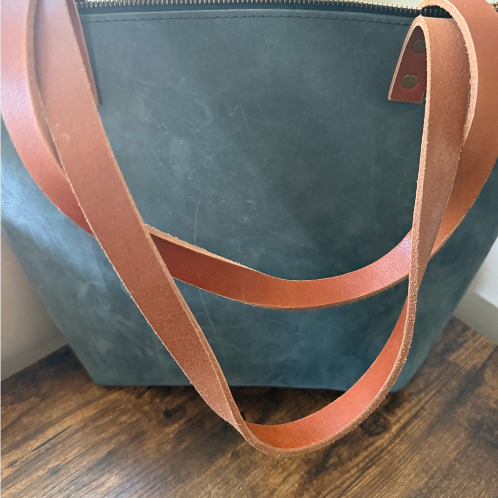Portland Leather Slate Gray Tote with Tan Handles - Picture 3 of 6